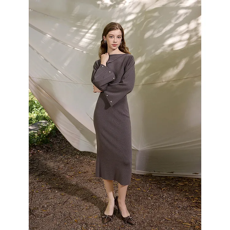 Mix Selection｜晚香玉 设计感一字领连肩袖收腰连衣裙MSCJQ0924