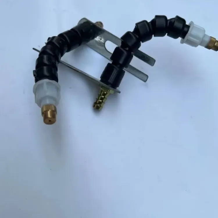 货车汽车滴水刹车淋水器配件可调塑料单喷头新型喷雾头