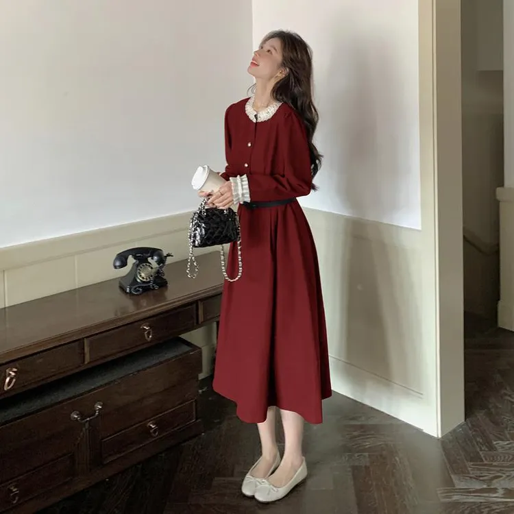订婚红色长袖连衣裙女2025春秋新款法式复古气质收腰显瘦打底长裙