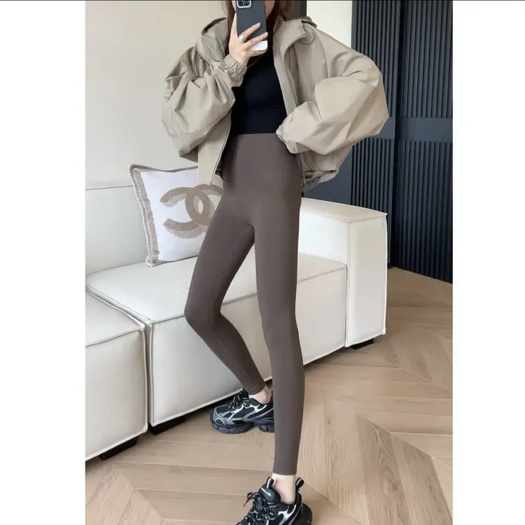 磨毛加绒高腰芭比提臀收腹瘦腿瑜伽可可色鲨鱼皮打底裤女秋冬外穿