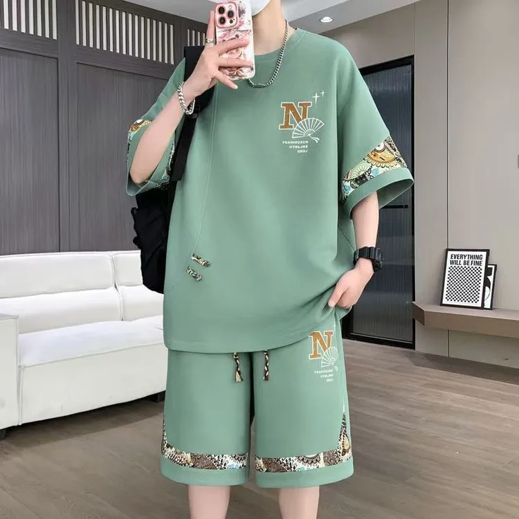 夏季潮牌休闲短袖T恤套装男士国潮风一整套青少年痞帅运动两件套