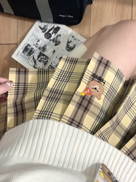 全涤【小熊派对】原创JK格裙小熊刺绣黄棕配色学院风