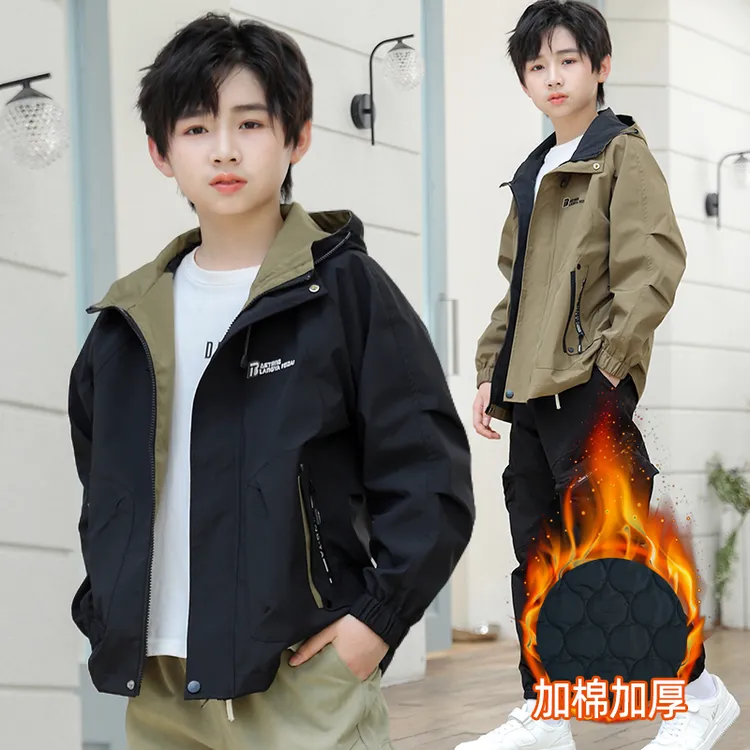 男童冲锋衣外套秋冬款中大童秋季新款炸街宽松连帽夹克休闲风衣潮