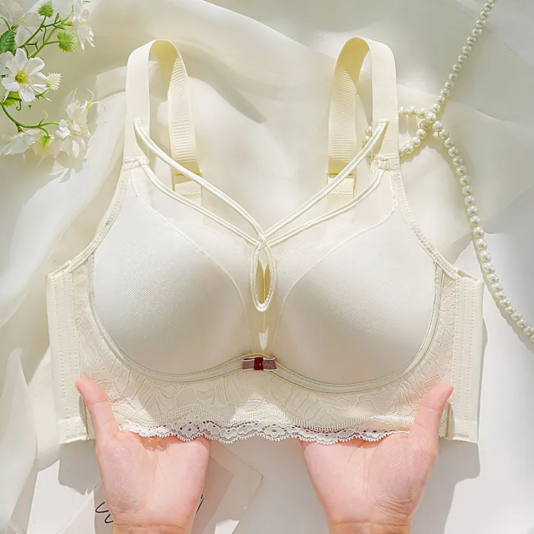 缎绸光面调整型内衣女小胸聚拢无钢圈上托防下垂收副乳防外扩文胸