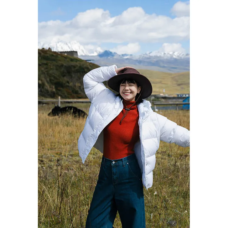 白色羽绒服2025年冬季新款小个子高级感爆款白鸭绒面包服外套女款