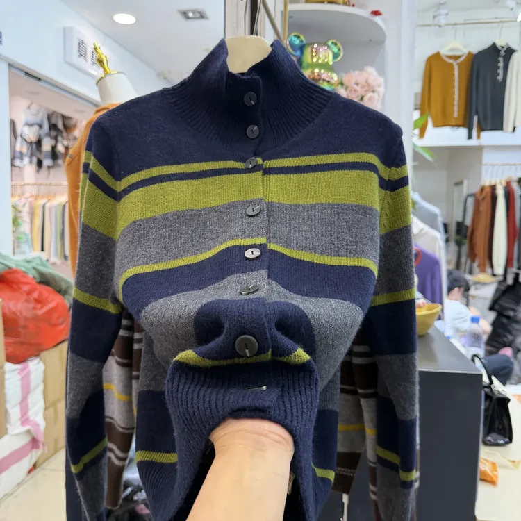 2025秋冬新款撞色条纹针织开衫毛衣女大码女装胖妹妹显瘦休闲上衣