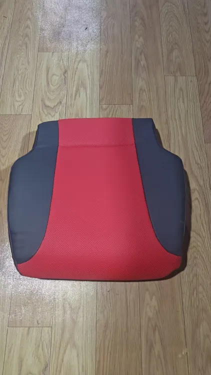 重汽汕德卡航空座椅全皮坐垫总成