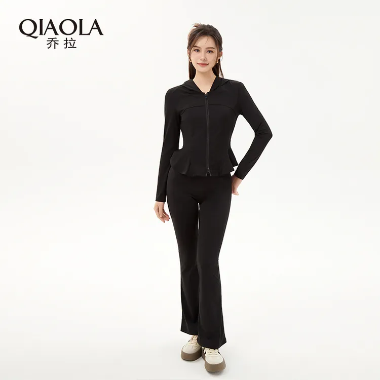 QIAOLA/乔拉【自在之姿】春夏新款针织舒适简约精致感时尚套装预售
