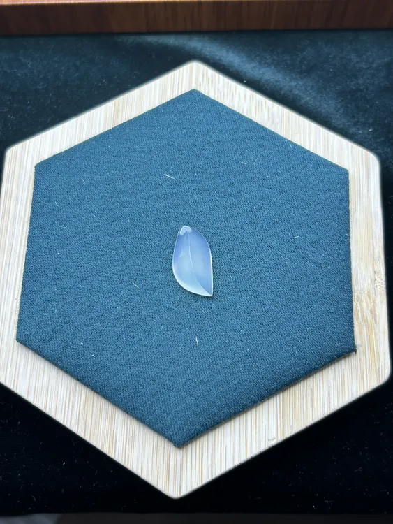 天然岫玉水滴（多样性发其一）