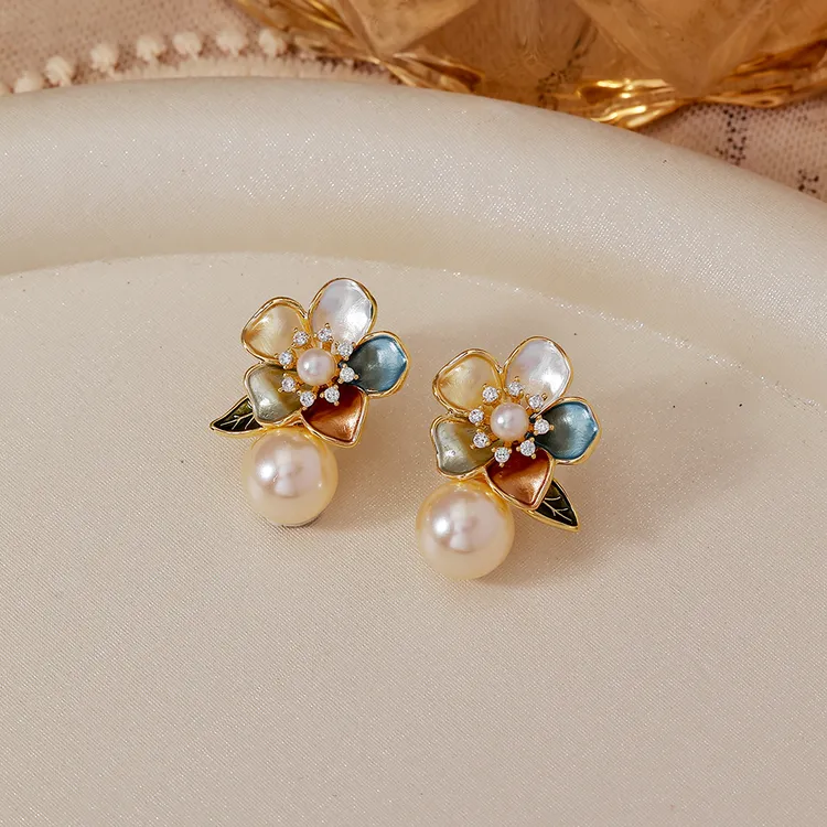 铜合金仿珍珠耳饰 TFY气质花朵耳钉