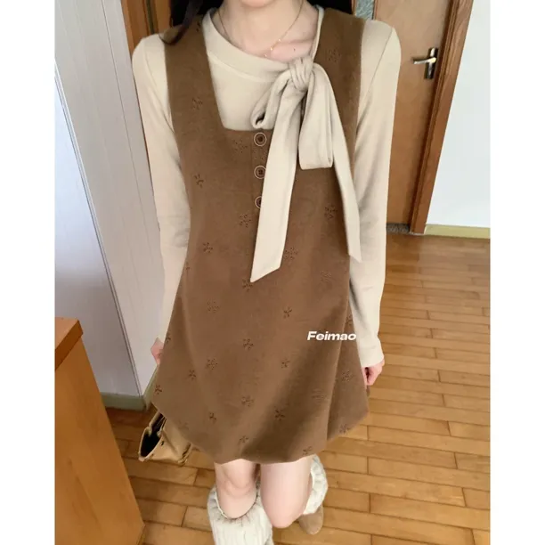 赵小小【泡芙松果】10108 焦糖苞苞棕色无袖花苞背心秋冬复古连衣裙