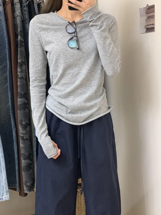 夏季卷边纸片人新款纯色薄款修身圆领长袖t恤女收腰显瘦百搭上衣