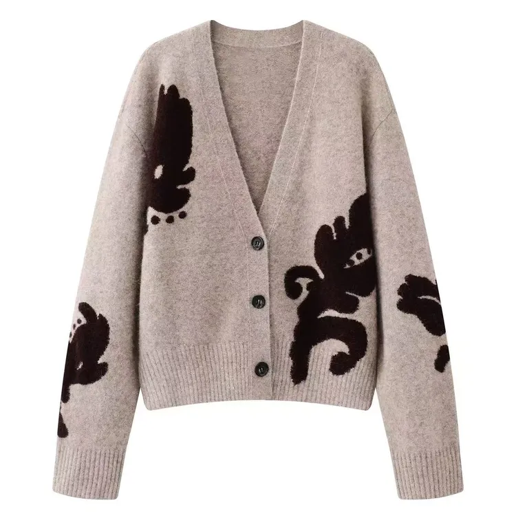 【黑纹萌宠】2025冬款时尚百搭宽松卡通提花针织衫开衫女.D2150