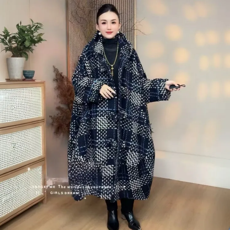欧货秋冬阔太太高端复古格子风衣外套气质宽松长款200斤毛呢大衣