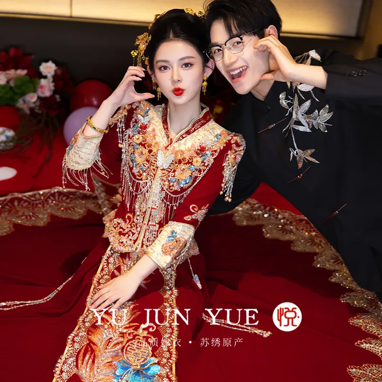 新品秀禾服2025重工丝绒冬季结婚嫁衣中式新娘出阁礼服显瘦敬酒服