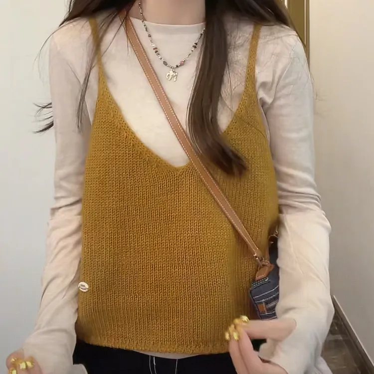 设计感手袖玫瑰上衣+简约毛针织吊带背心女秋季2025新款两件套装