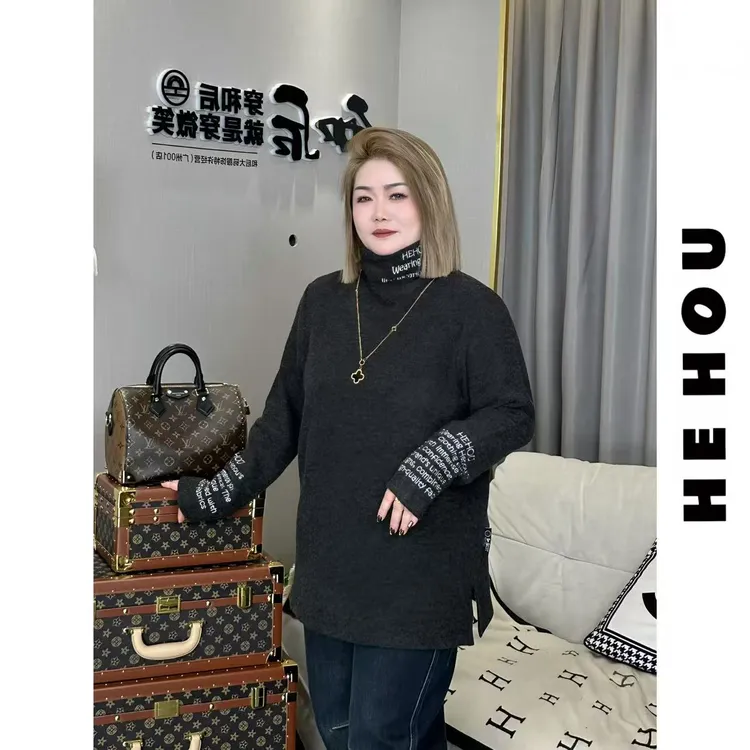 511918 和后大码 兔毛绒显瘦打底时尚休闲百搭宽松设计师绒衫