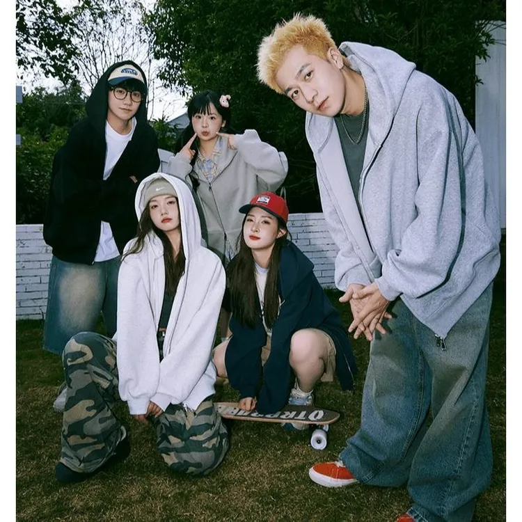 秋冬加绒宽松风情侣开衫卫衣休闲女款年冬雪尼尔面料浅灰白灰黑藏