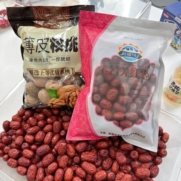京宝翔红枣核桃礼包