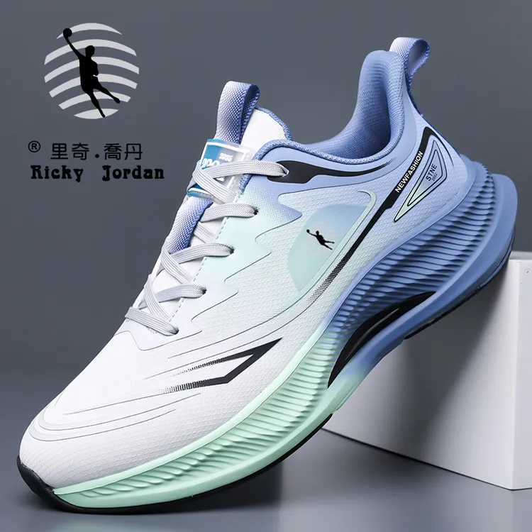 里奇乔丹男鞋秋冬皮面防滑耐磨减震休闲运动鞋透气轻便软底跑步鞋