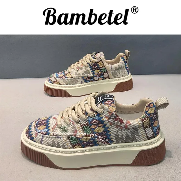 Bambetel秋冬增高低帮男鞋时尚潮流印花软底潮男鞋百搭刺绣运男款