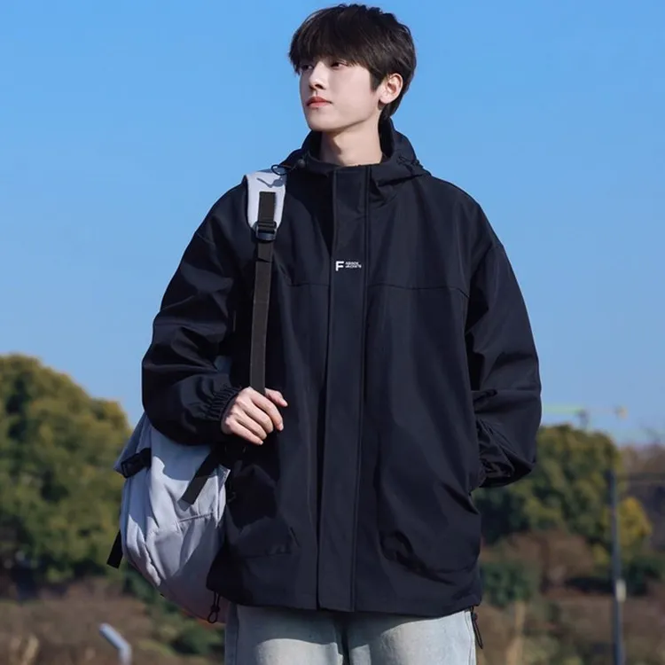 黑色冲锋衣男秋季2025新款美式潮牌连帽工装夹克男士户外防风衣服