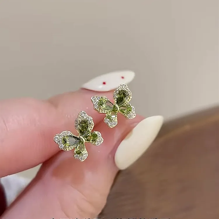 铜合金耳饰 清透小清新绿野仙踪蝴蝶锆石耳钉小众精致小巧耳环女
