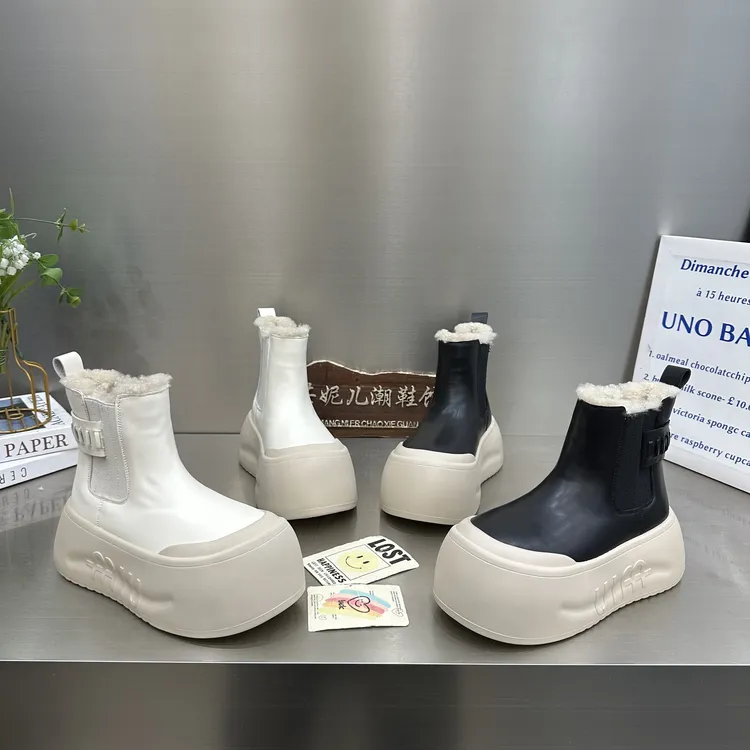 MANGNIER/欧货网红爆款松糕厚底马丁靴女2025新款加绒切尔西短靴