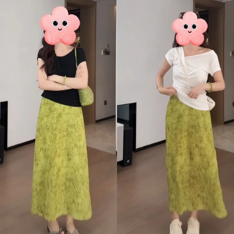 2025新款休闲时尚气质设计感扭结T恤+百搭显瘦半身裙LK2504886