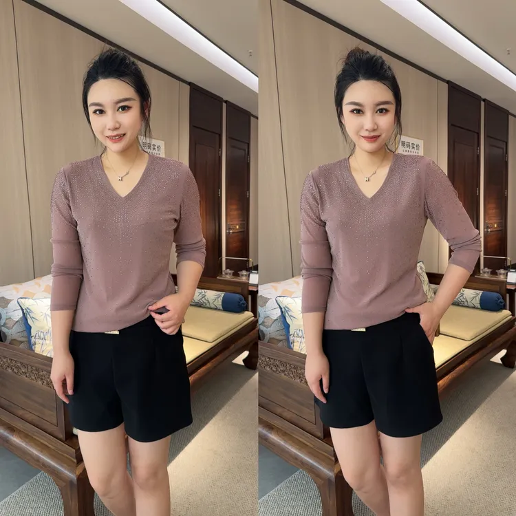 优雅品味满钻针织衫