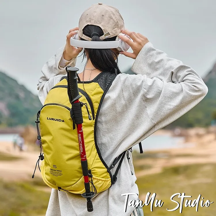 探屿潮牌时尚户外运动双肩包大容量男旅行登山包休闲轻便电脑包女