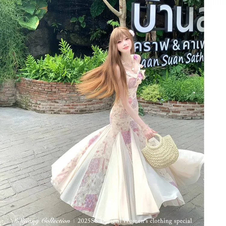 法式浪漫花朵修身显瘦气质鱼尾吊带长裙海边度假吊带连衣裙女夏季