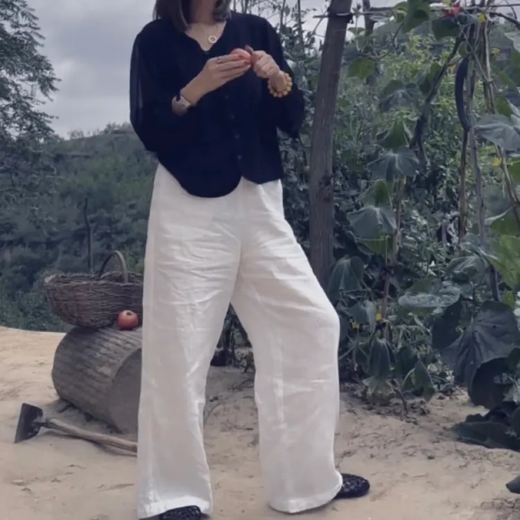 时尚百搭夏季V领T恤松弛感宽松阔腿裤女装