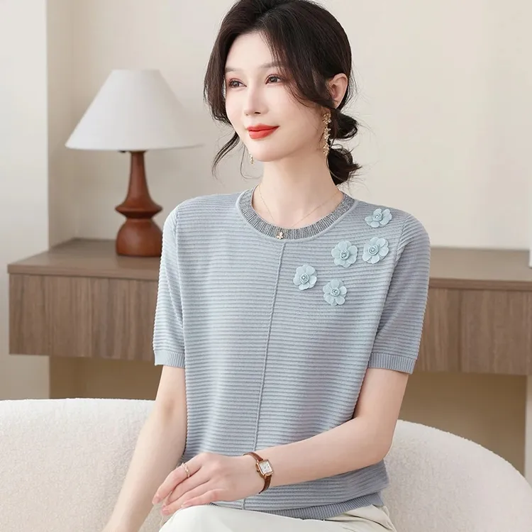 母亲节中年妈妈夏装时尚短袖T恤新款中老年女夏季冰丝上衣服洋气