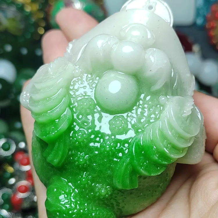 满翠色大金蟾富贵缠身精美手把件摆件