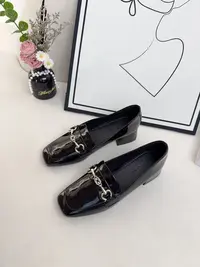 w2815-1新款漆皮单鞋女中跟英伦风小皮鞋秋款女鞋乐福鞋