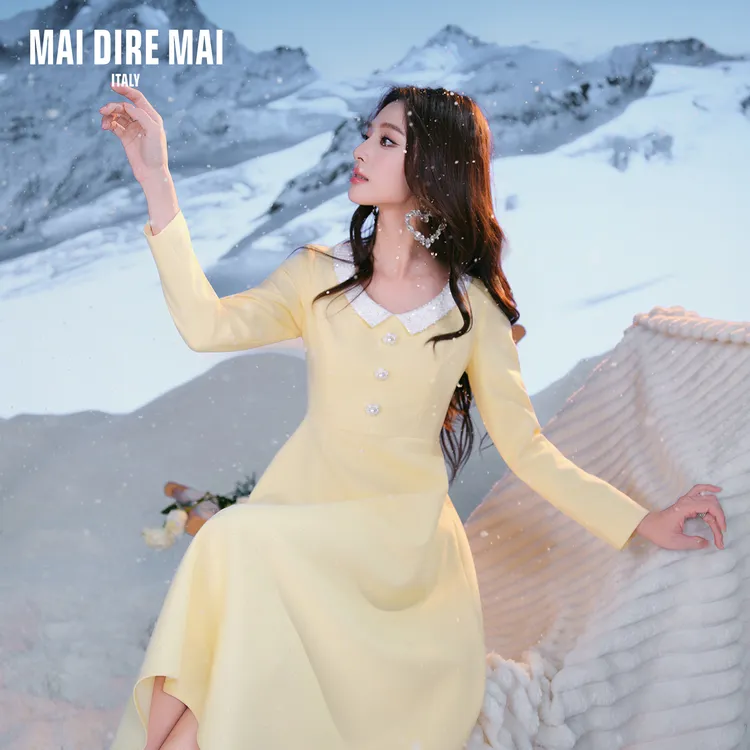 MAI DIRE MAI樱草黄法式收腰珍珠领长袖圆领优雅气质连衣裙女秋冬