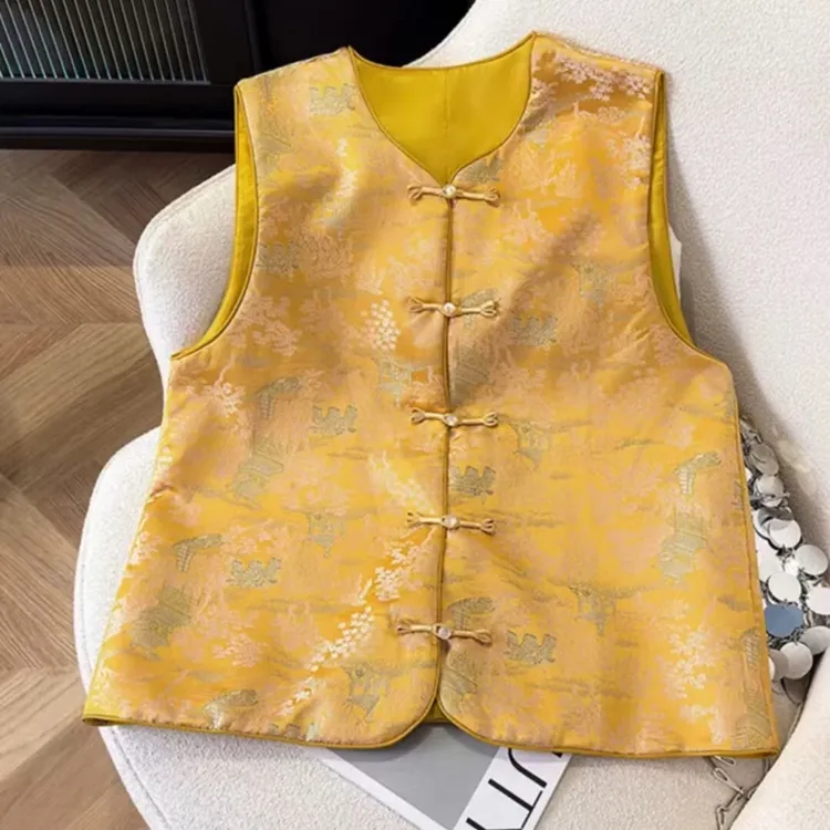 新中式国风盘扣刺绣马甲大码背心女春秋新款外穿坎肩唐装马夹上衣