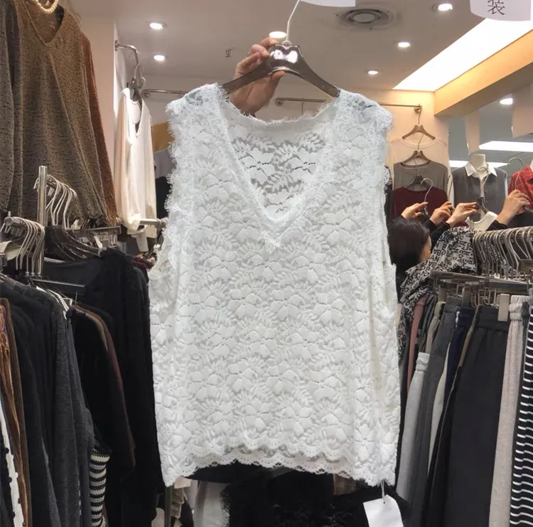 欧货减龄砍袖蕾丝背心【好物推荐】