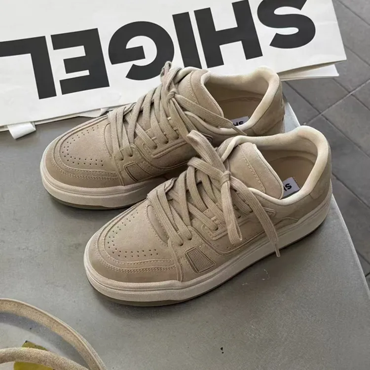 诗歌兰厚底休闲板鞋女2025秋冬新款真皮轻便百搭低帮运动鞋552-62