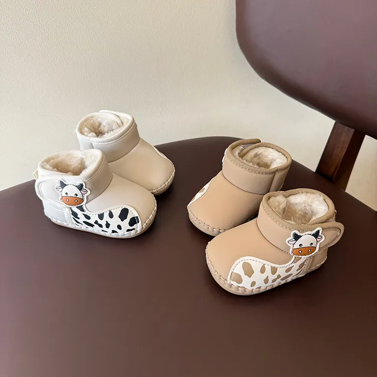 冬季新生婴儿0到1岁男女宝宝棉鞋加绒加厚保暖软底不掉步前雪地靴