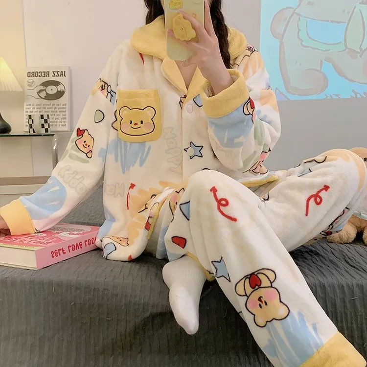 冬季枕边熊甜美睡衣女法兰绒大码加绒卡通宽松韩版保暖家居服套装