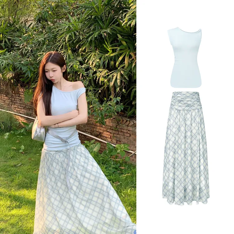 露肩短袖T恤斜肩设计感上衣+高腰显瘦气质格子半身裙 8744#