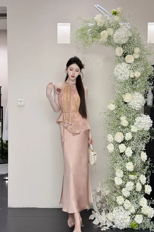 【精选优品】新款国风气质显瘦时尚夏季设计师ol收腰套装25763