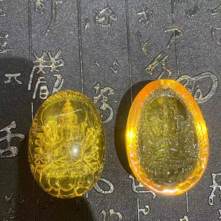 非金属树脂吊坠 阴雕心经千手观音水滴形吊坠黄色项链