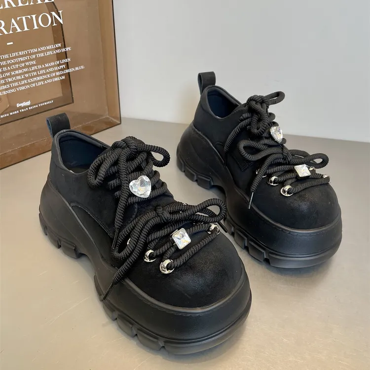 欧洲站欧货潮爱心水钻松糕鞋女小个子厚底休闲乐福鞋甜酷小众鞋子