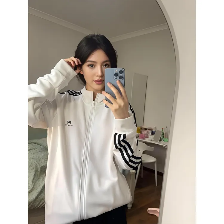 芙沿白色棒球服外套女2025春秋新款美式高街宽松休闲情侣立领夹克