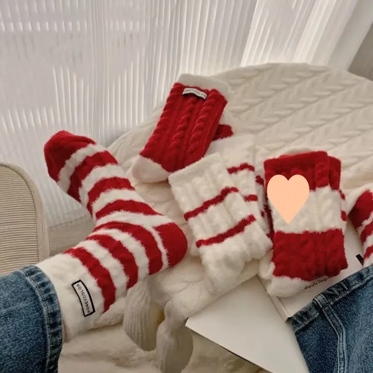 澳绒保暖红色本命年袜子秋冬季加厚加绒睡眠袜居家地板袜长筒袜女