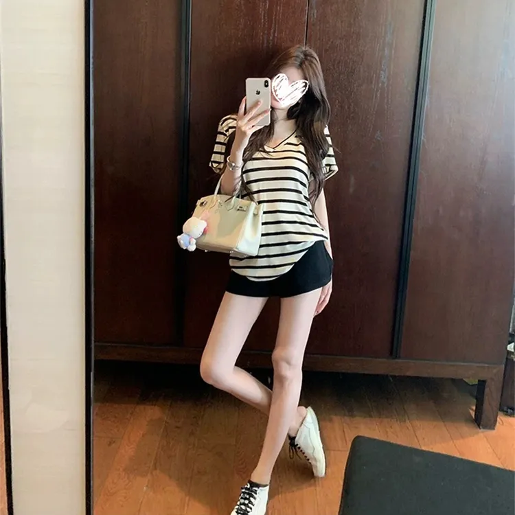 梦优莱纯欲慵懒风V领条纹短袖t恤女装夏季洋气百搭宽松显瘦上衣