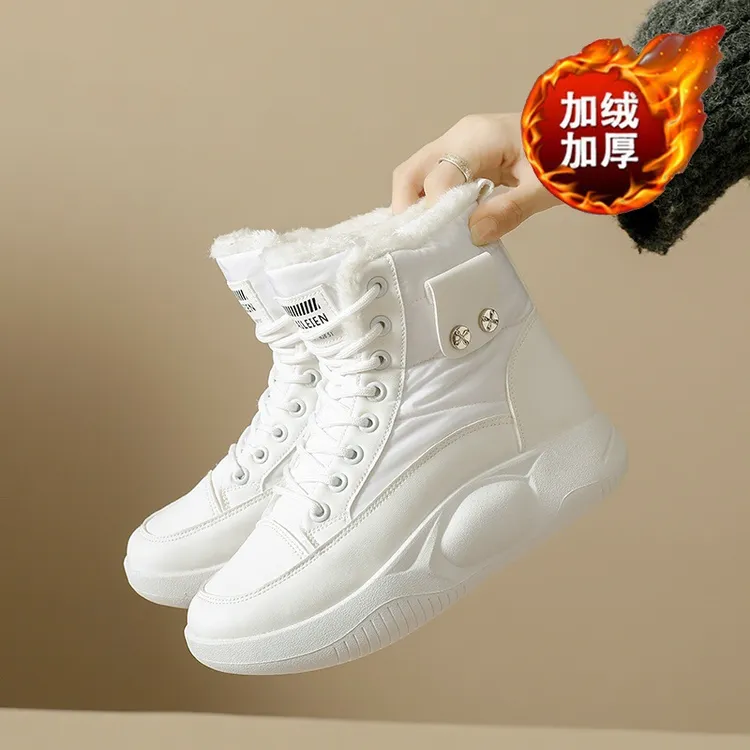 高帮雪地靴女冬季新款加绒加厚保暖靴子鞋子女款秋冬女鞋单鞋